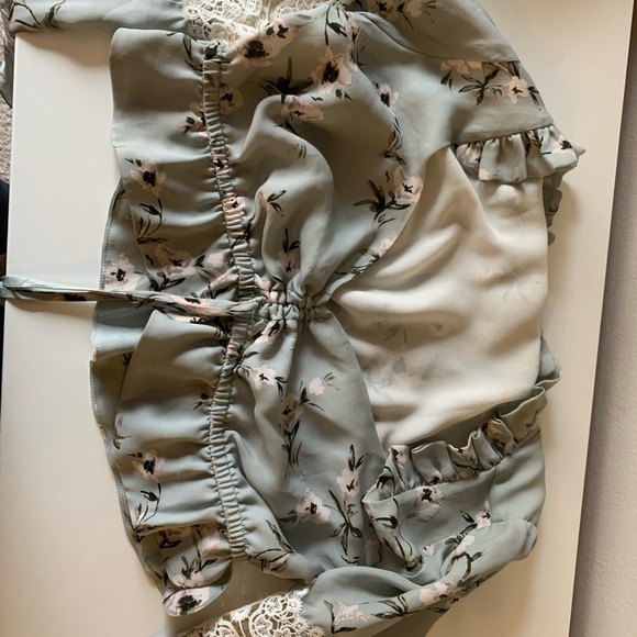 Cropped top - Picture 6 of 9